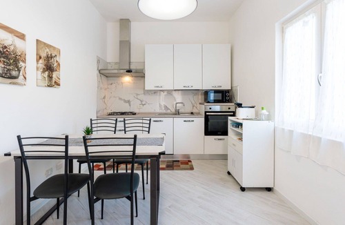 Villanova d'Albenga Apartment | Nice apartment for 4 people with A/C, WIFI, TV, balcony and panoramic view