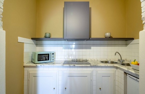 Tavarnelle Val di Pesa Villa | Nice apartment in villa for 2 people with WIFI, pool and TV, close to Greve In Chianti