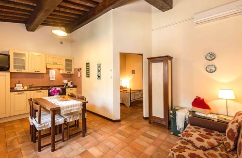 Po' Bandino Villa | Nice apartment in villa for 4 people with WIFI, pool, A/C, TV and terrace