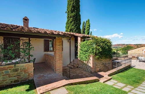 Popoltaio-Schiacciato Villa | Nice apartment in villa for 8 guests with pool, A/C, WIFI, TV and patio