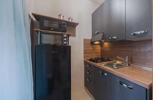 Torre del Lago Puccini Apartment | Nice apartment for 4 people with WIFI, A/C, TV and patio