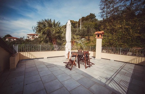 Massa Apartment | Nice apartment, air conditioning, roof terrace with view ,Pool;Wi-Fi,barbecue