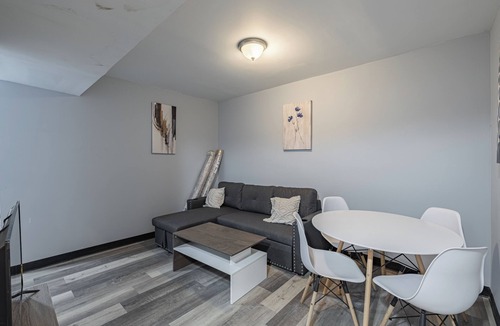 Anacostia Apartment | NICE Apartment Easy Parking 3-Beds
