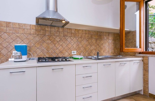 San Baronto Apartment | Nice apartment for 4 people with WIFI, pool, balcony, pets allowed and panoramic view