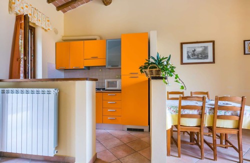 San Baronto Apartment | Nice apartment for 2 people with pool, WIFI, terrace, pets allowed and panoramic view