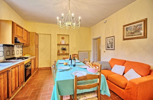 San Gimignano Apartment | Nice apartment for 4 guests with pool, A/C, WIFI and TV