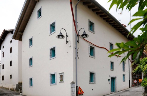 Raveo Apartment | Nice apartment for 2 guests with WIFI, TV, patio and pets allowed