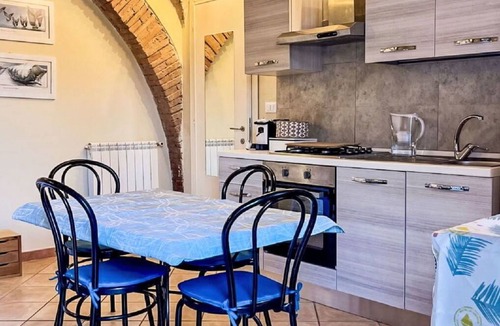 Cecina Apartment | Nice apartment for 3 guests with A/C, pool, WIFI, TV and pets allowed