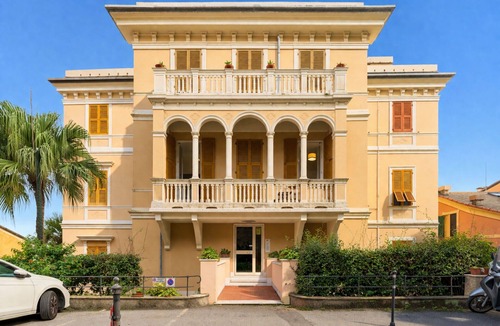 Bogliasco Apartment | Nice apartment for 3 people with A/C, WIFI, TV and balcony, close to Portofino