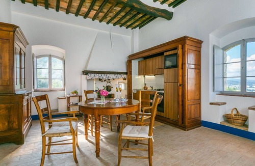 Stigliano Apartment | Nice apartment for 3 people with WIFI, TV, patio, pets allowed and panoramic view