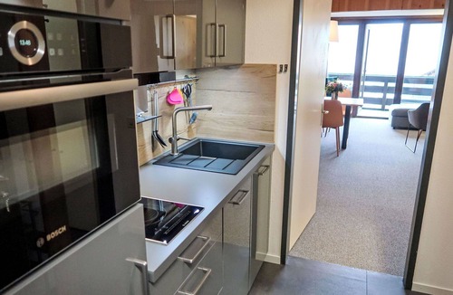 Acletta Apartment | Nice apartment for 4 guests with WIFI, pool, TV, balcony and panoramic view