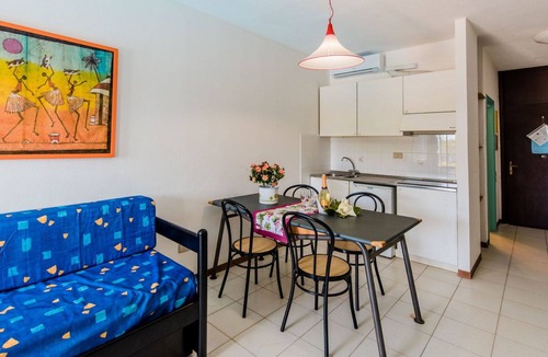 Marina di Bibbona Apartment | Nice apartment for 4 people with pool, A/C, WIFI, TV, terrace and pets allowed