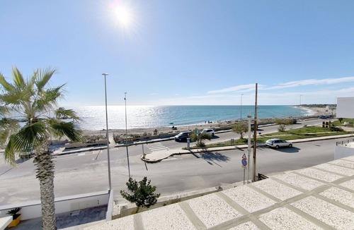 Torre Mozza Apartment | Nice apartment for 5 guests with A/C, patio and pets allowed