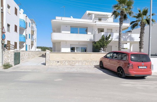 Torre Mozza Apartment | Nice apartment for 5 guests with A/C, patio and pets allowed