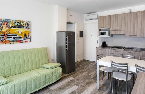 Torre di Fine Apartment | Nice apartment for 5 people with WIFI, pool, A/C, TV and balcony