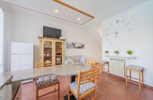 Pignone Apartment | Nice apartment for 5 people with pool, WIFI and terrace