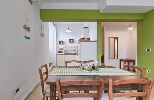 Vintijan Apartment | Nice apartment for 5 people with WIFI, A/C, TV and terrace