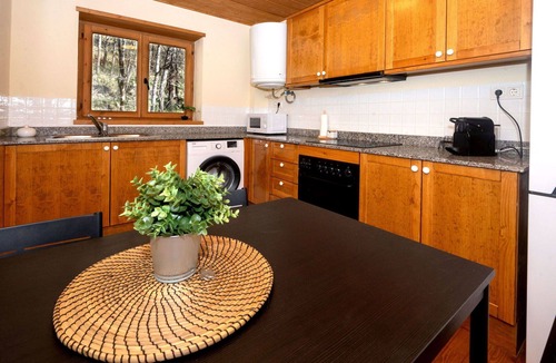 Taull Apartment | Nice apartment for 6 guests with WIFI, TV and balcony