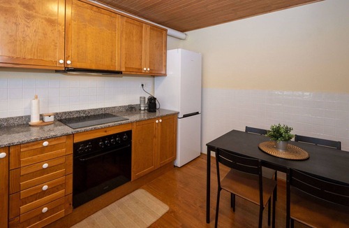 Taull Apartment | Nice apartment for 6 guests with WIFI, TV and balcony