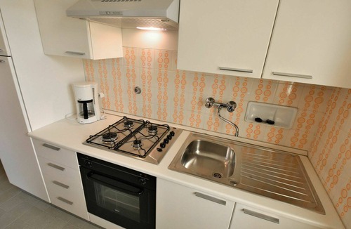 Vesta Apartment | Nice apartment for 6 guests with WIFI, TV, balcony and pets allowed