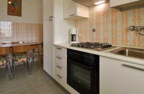 Vesta Apartment | Nice apartment for 6 guests with WIFI, TV, balcony and pets allowed