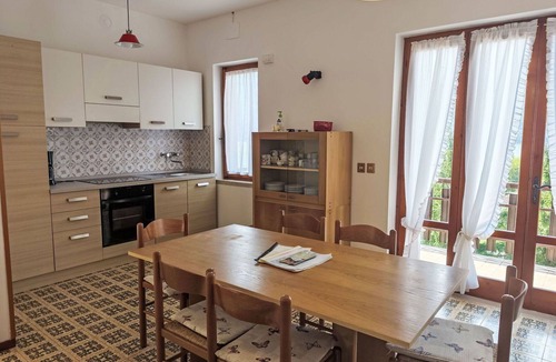 Vesta Apartment | Nice apartment for 6 guests with WIFI, TV, terrace and pets allowed