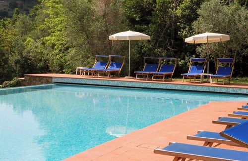 Pozzolatico Apartment | Nice apartment for 6 people with WIFI, A/C, pool, TV and pets allowed, close to Florence