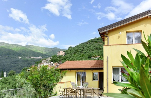 Prela Apartment | Nice apartment for 6 people with pool, TV, terrace, pets allowed and panoramic view