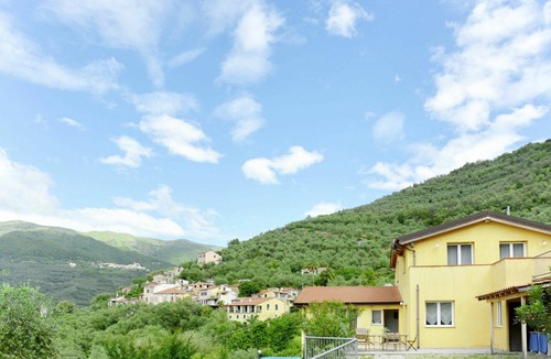Prela Apartment | Nice apartment for 6 people with pool, TV, terrace, pets allowed and panoramic view