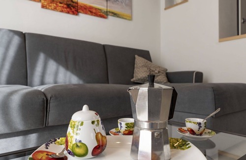 Erli Apartment | Nice apartment for 6 people with WIFI, TV, terrace and pets allowed