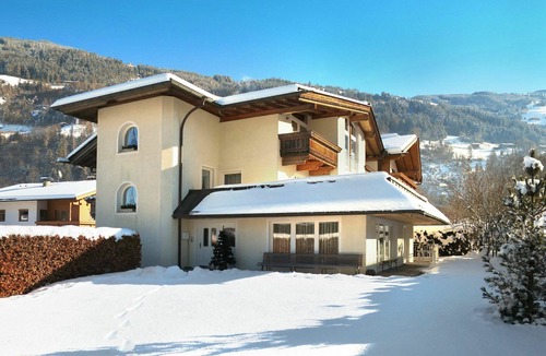 Distelberg Apartment | Nice apartment for 8 guests with WIFI, TV and balcony