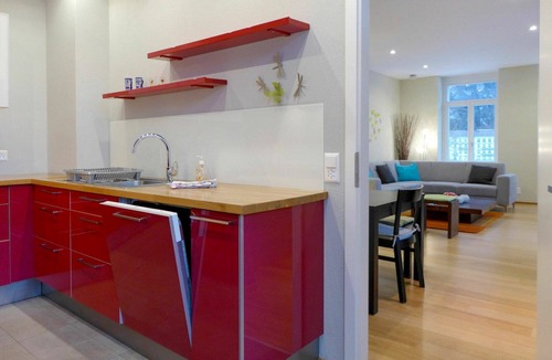 Central Interlaken Apartment | Nice apartment for 4 people with WIFI, TV, balcony and panoramic view