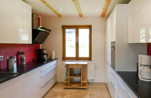 Arrach Apartment | Nice apartment for 4 guests with WIFI, TV, balcony and parking