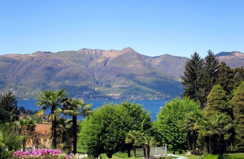 Germignaga Apartment | Nice apartment for 2 guests with A/C, pool, WIFI and terrace