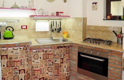 Boscomare Apartment | Nice apartment for 4 people with WIFI, A/C, TV, terrace and pets allowed