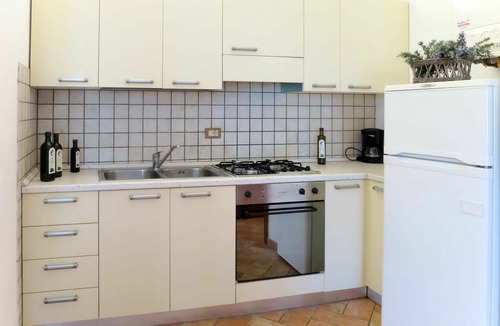Santa Luce Apartment | Nice apartment for 6 people with WIFI, pool, TV, terrace and pets allowed