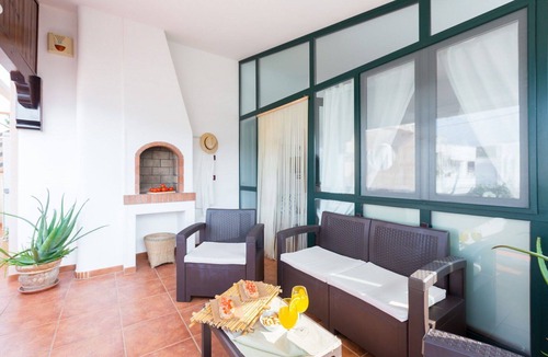 Specchiolla Apartment | Nice apartment for 4 guests with A/C, WIFI, TV and patio, close to Ostuni