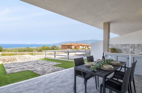 La Muddizza Apartment | Nice apartment for 4 guests with WIFI, A/C, TV, terrace and panoramic view
