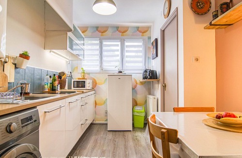 Est Apartment | Nice apartment for 2 people with A/C, TV and balcony