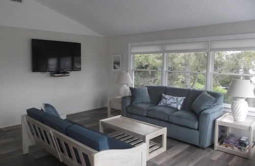 Barnegat Light Apartment | Nice apartment in Barnegat Light with 3 Bedrooms and WiFi
