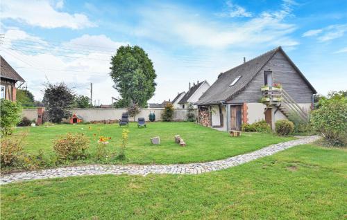 Le Mesnil-Esnard Apartment | Nice Apartment In Le Mesnil-Esnard With Wifi