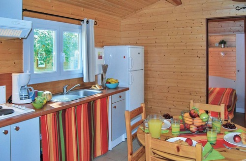 Gramat Apartment | Nice apartment in Gramat with swimming pool