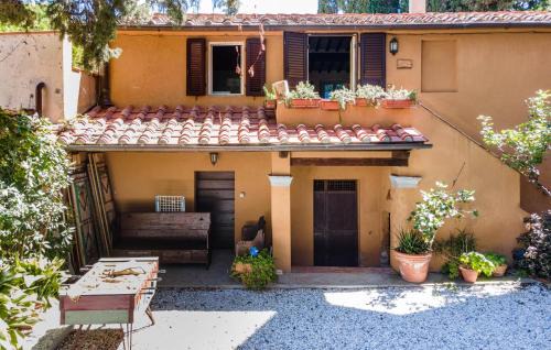 Castell'Anselmo House | Nice Apartment In Castel'anselmo