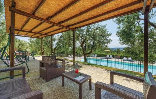 Larciano Apartment | Nice Apartment In Larciano Pt