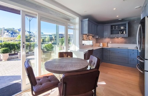 Laksevag Apartment | Nice apartment in Mathopen with WiFi