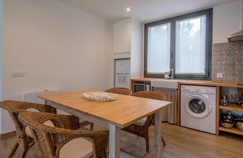 Begur Apartment | Nice apartment in small community with pool.