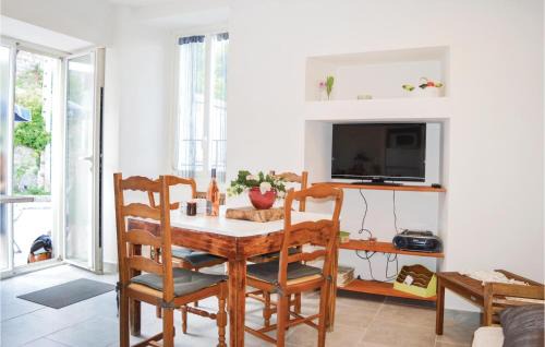 Sollacaro Apartment | Nice Apartment In Sollacaro With Wifi