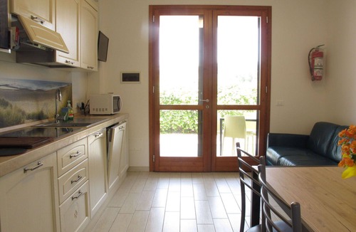 Lido di Volano House | Nice apartment in villa for 4 guests with A/C, WIFI, TV and terrace