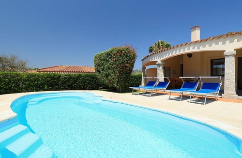 Costa Rei House | Nice apartment in villa for 6 people with A/C, private pool, WIFI, TV and terrace