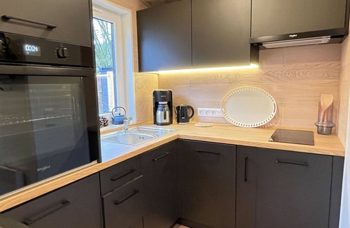 Wemding House | Nice apartment in villa for 4 guests with WIFI, TV and terrace